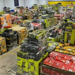 2e789489-145c-4700-9766-0ab6a3953b14-1-300x300