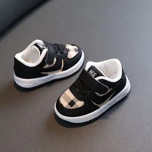 756a30d4-420e-45d0-bddb-933eb30ef481-300x300