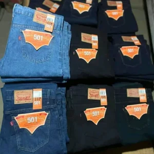 Levis029947492-300x300