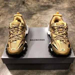 photo_2023-07-06_06-23-10-810x810-1-300x300