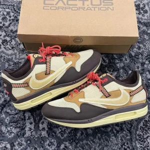 photo_2023-07-06_08-23-10-810x810-1-300x300