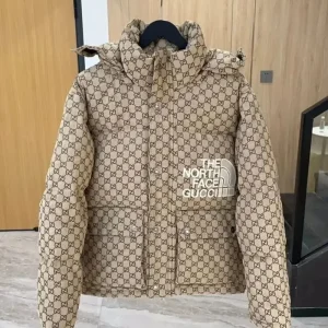 photo_2023-07-09_04-46-46-810x1013-1-300x300