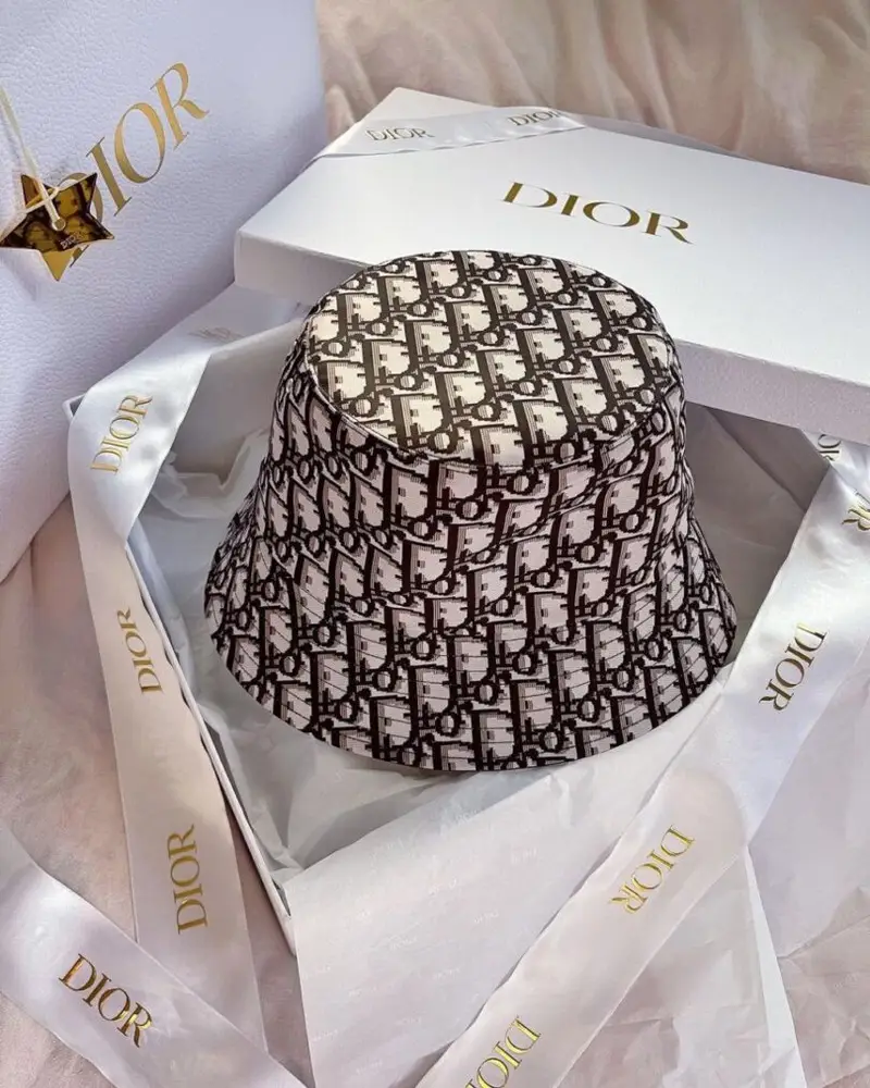 photo_2023-07-12_18-52-49-810x1013-1