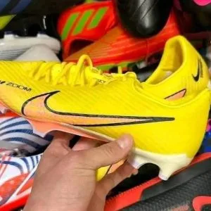 soccer-boot-pallet4-300x300